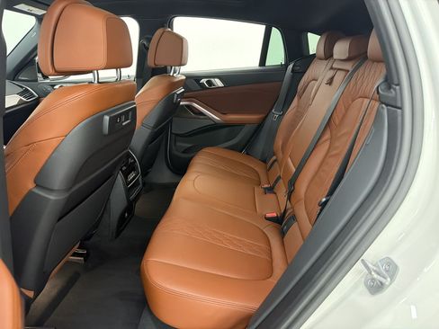 Used 2023 BMW X6 xDrive40i w/ M Sport Package AWD/4WD image 24
