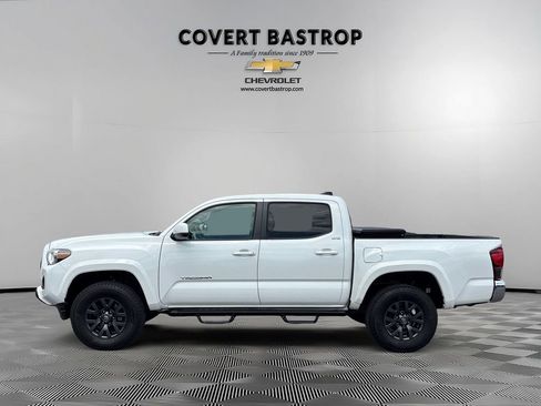 Used 2023 Toyota Tacoma SR5 RWD image 4
