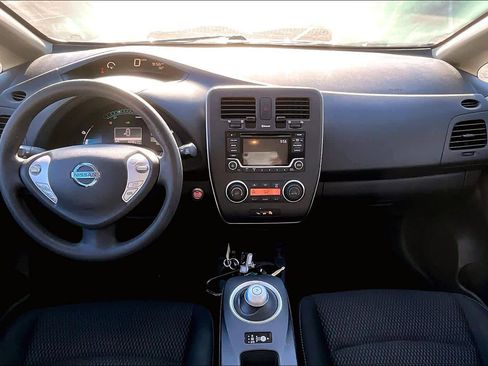 Used 2017 Nissan Leaf S w/ Charge Package image 13