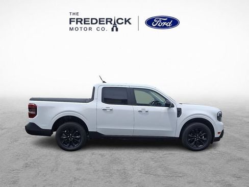 Certified 2024 Ford Maverick Lariat w/ Black Appearance Package FWD image 7