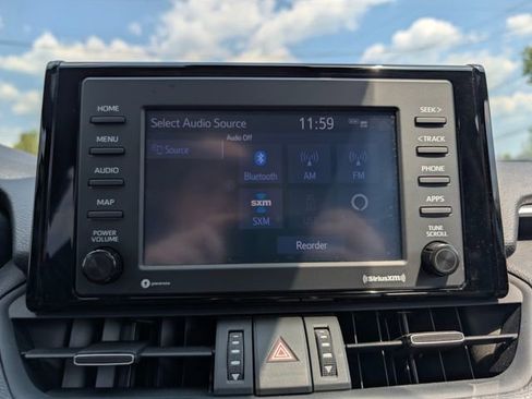 Used 2021 Toyota RAV4 XLE Premium AWD/4WD image 27