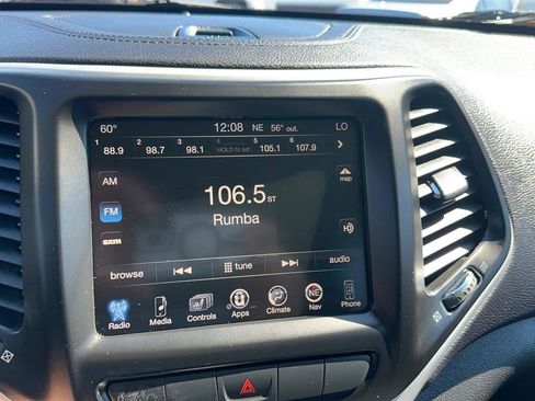 Used 2014 Jeep Cherokee Limited w/ Luxury Group image 29