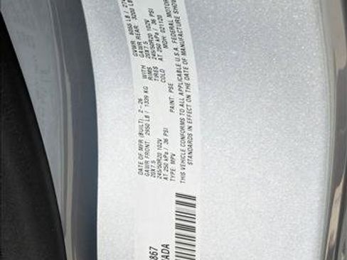 New 2026 Chrysler Pacifica Limited w/ S Appearance Package FWD image 19
