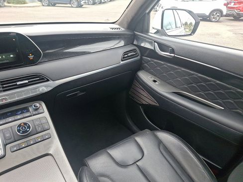 Used 2021 Hyundai Palisade Calligraphy w/ Cargo Package image 11