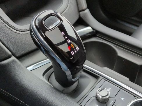 Certified 2023 Cadillac XT5 Premium Luxury image 33