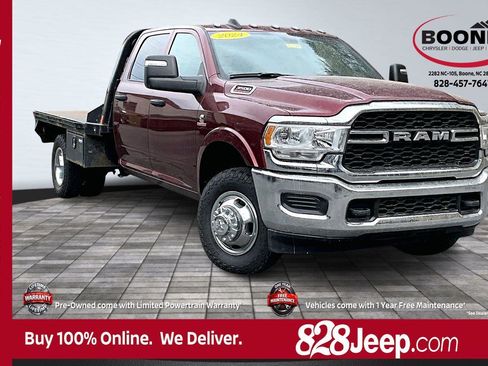 Used 2024 RAM 3500 Tradesman w/ Chrome Appearance Group image 1