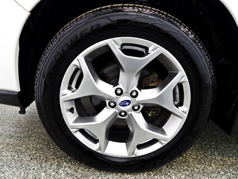 Used 2017 Subaru Forester 2.5i Touring AWD/4WD image 20