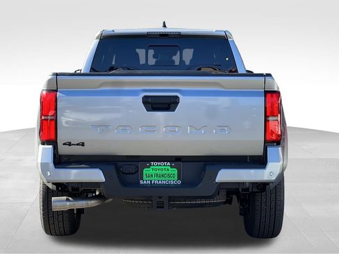 New 2025 Toyota Tacoma TRD Sport image 4