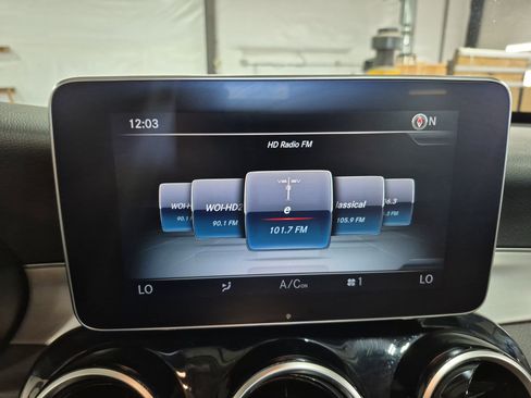 Used 2016 Mercedes-Benz C 300 4MATIC Sedan image 14