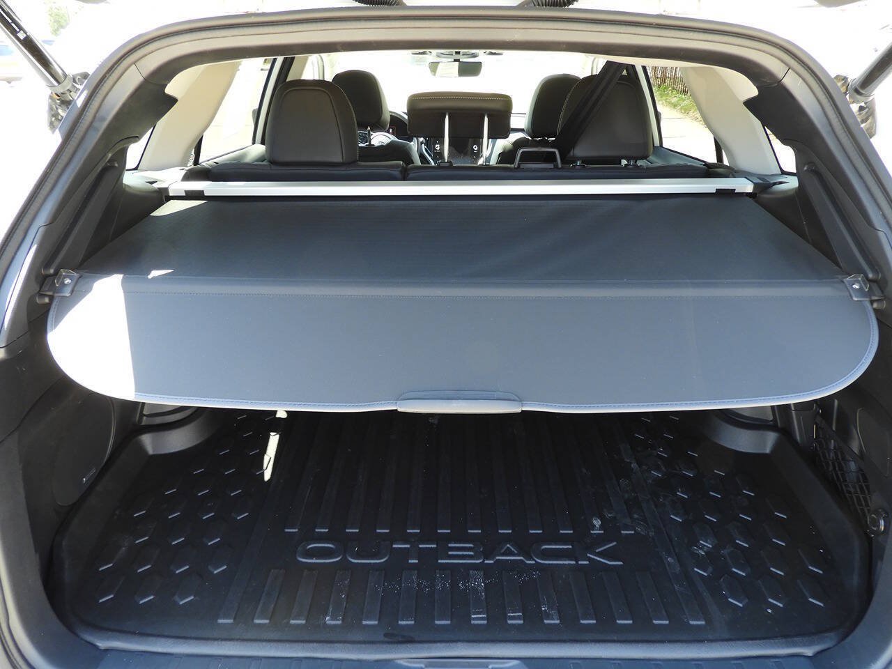 Used 2025 Subaru Outback Limited AWD/4WD image 30