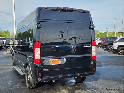 Used 2023 RAM ProMaster 2500 w/ Driver Convenience Group FWD image 15