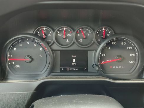 Used 2020 Chevrolet Silverado 1500 Custom w/ Custom Value Package AWD/4WD image 14
