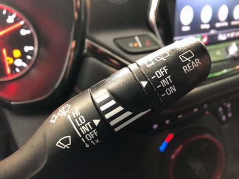 Used 2022 Chevrolet Blazer RS w/ Enhanced Convenience Package image 32