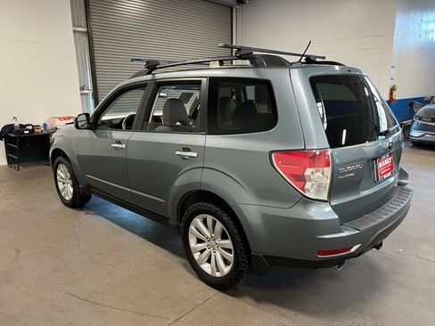 Used 2012 Subaru Forester 2.5X Premium AWD/4WD image 5