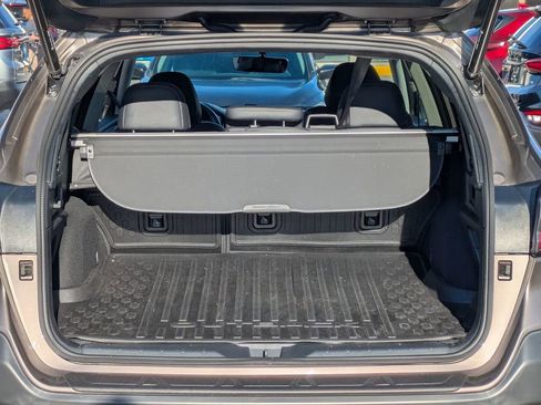 Used 2022 Subaru Outback Limited XT w/ Popular Package #2 image 30