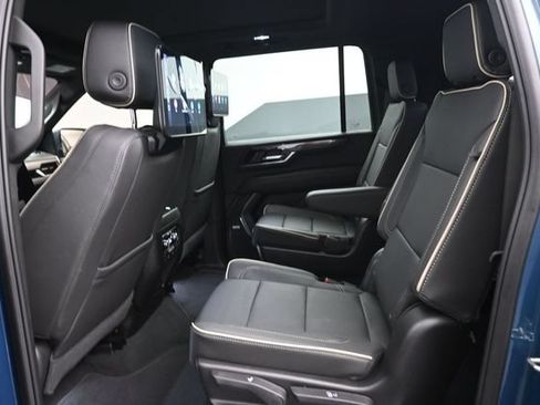 Used 2026 GMC Yukon XL Elevation w/ Elevation Premium Package AWD/4WD image 21