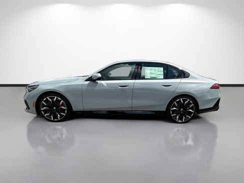 New 2027 BMW 530i w/ M Sport Package RWD image 6