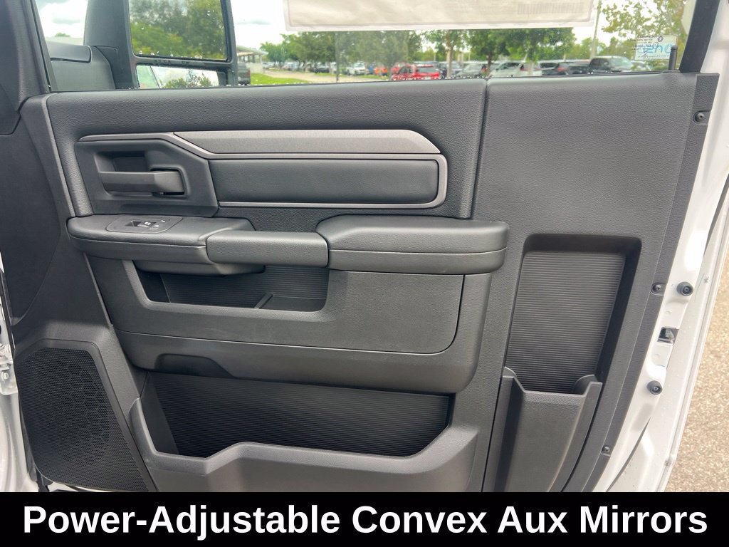 Used 2025 RAM 3500 Tradesman AWD/4WD image 25