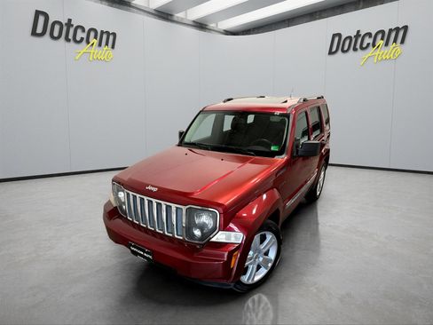 Used 2012 Jeep Liberty Limited Jet image 1