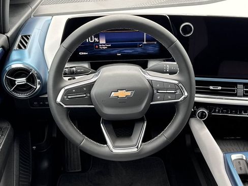 New 2026 Chevrolet Equinox EV LT w/ LPO, Blackout Package image 13