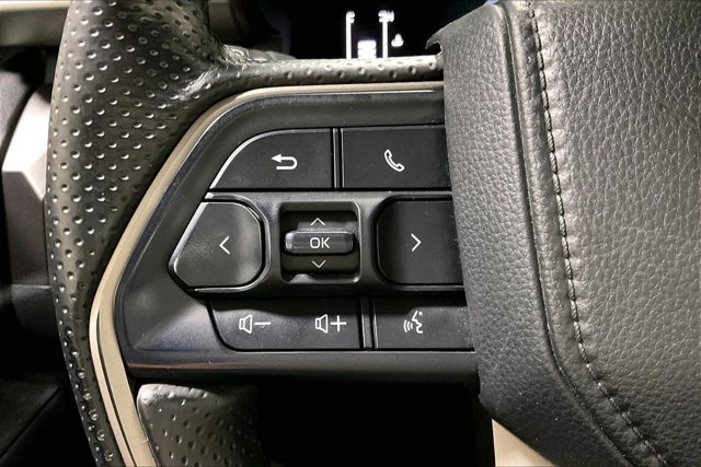 Certified 2025 Toyota 4Runner SR5 AWD/4WD image 19
