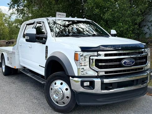 Used 2022 Ford F450 Lariat w/ Lariat Value Package image 2