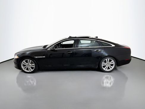 Used 2013 Jaguar XJ L Portfolio RWD image 4