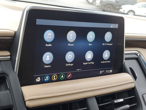 Used 2021 Chevrolet Suburban Premier w/ Premium Package image 20