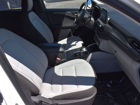 Used 2023 Ford Escape Active FWD image 12