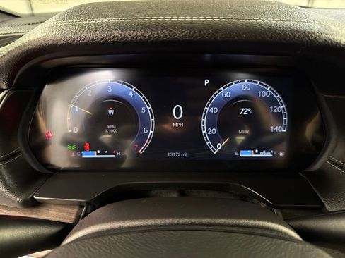 Used 2025 Jeep Grand Cherokee L Limited w/ Luxury Tech Group II AWD/4WD image 23