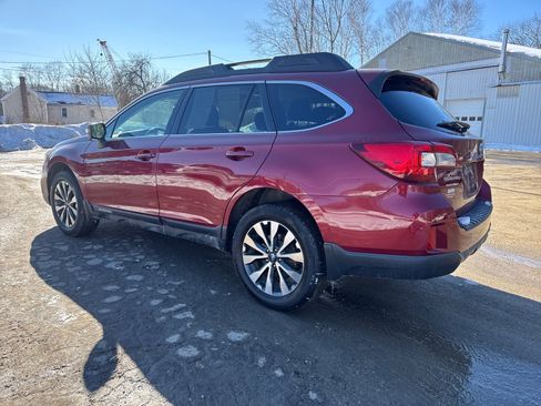 Used 2015 Subaru Outback 3.6R Limited image 7