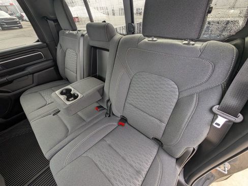 New 2026 RAM 1500 4x4 Crew Cab image 40