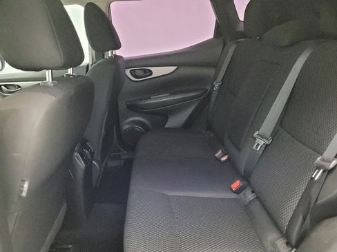 Used 2019 Nissan Rogue Sport S FWD image 18