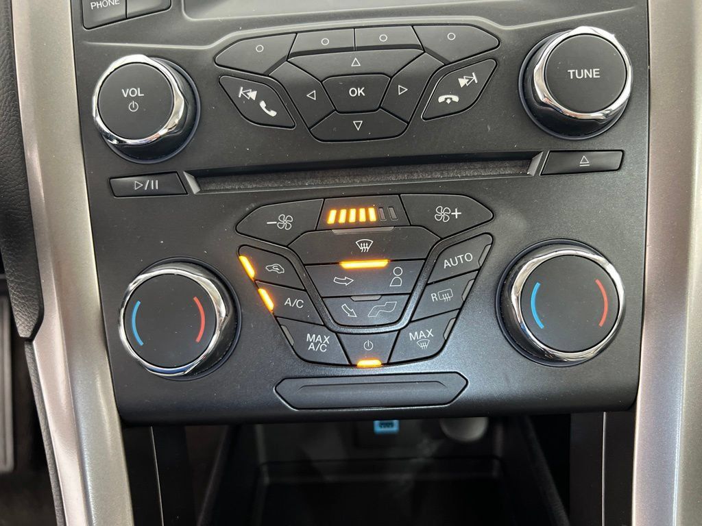 Used 2018 Ford Fusion S FWD image 17