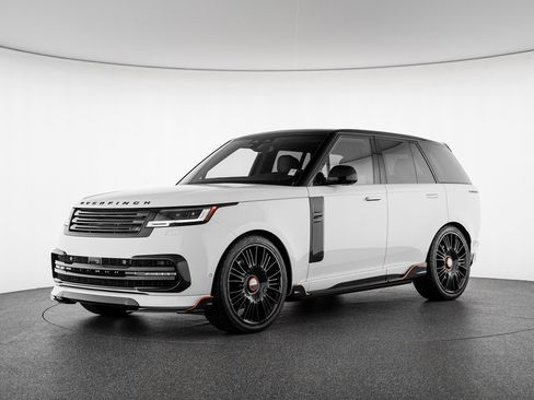 Used 2024 Land Rover Range Rover SE AWD/4WD image 1