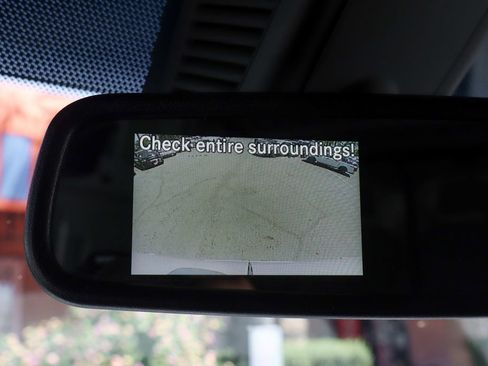 Used 2025 Mercedes-Benz Sprinter 2500 image 31