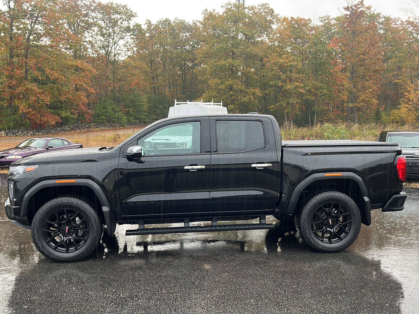 Used 2026 GMC Canyon Denali w/ LPO, Denali Black Edition AWD/4WD image 2