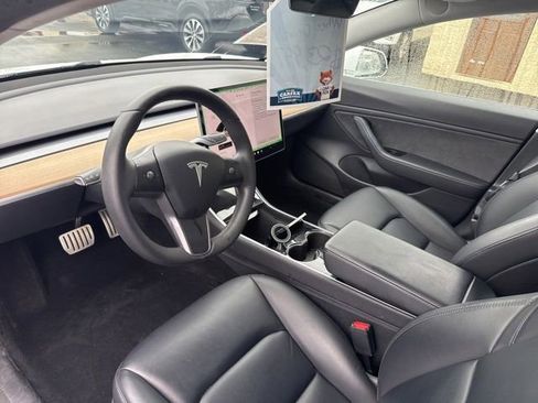 Used 2020 Tesla Model 3 Performance AWD/4WD image 24