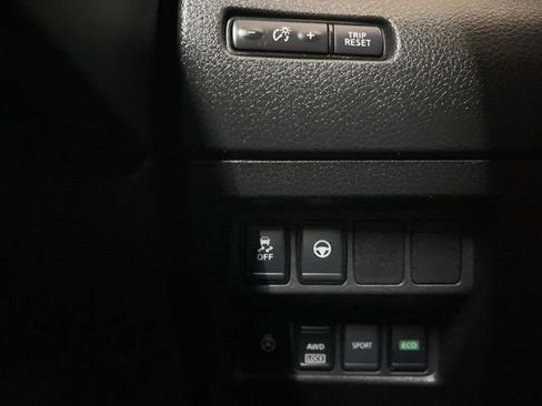 Used 2022 Nissan Rogue Sport SL image 23