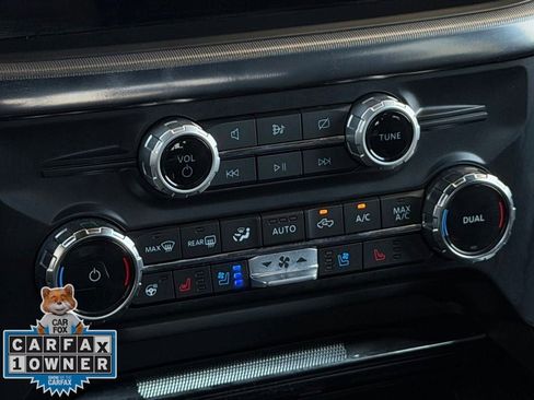 Used 2024 Ford F150 Platinum w/ FX4 Off-Road Package AWD/4WD image 17