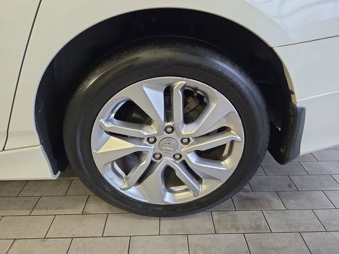 Used 2019 Honda Accord LX image 32