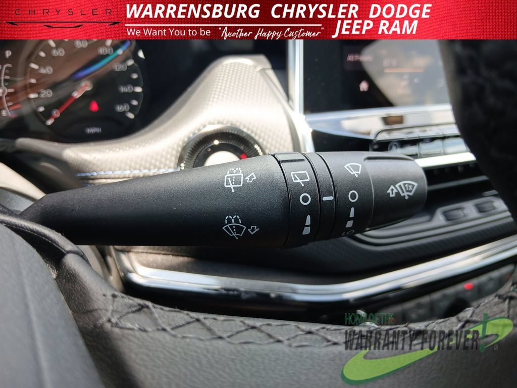 New 2026 Jeep Compass Latitude AWD/4WD image 19