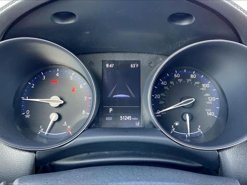 Used 2021 Toyota C-HR LE image 26