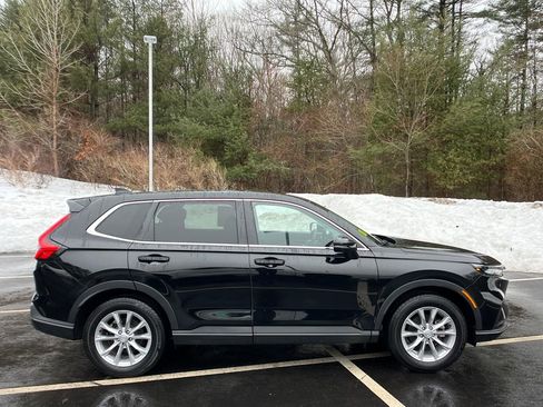 Used 2023 Honda CR-V EX image 6