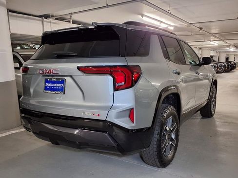 New 2026 GMC Terrain AT4 AWD/4WD image 8