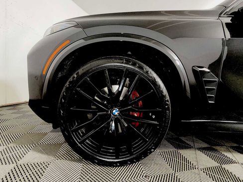 Certified 2024 BMW X5 xDrive40i w/ M Sport Package AWD/4WD image 8