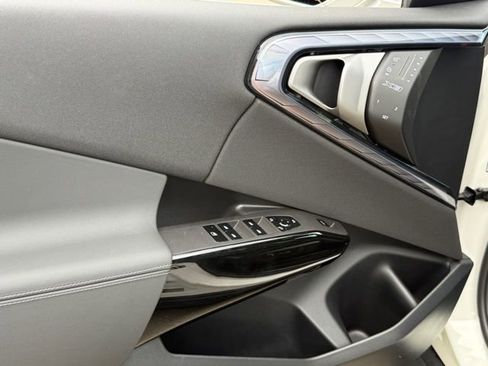 New 2026 BMW X3 xDrive30 w/ Convenience Package image 15