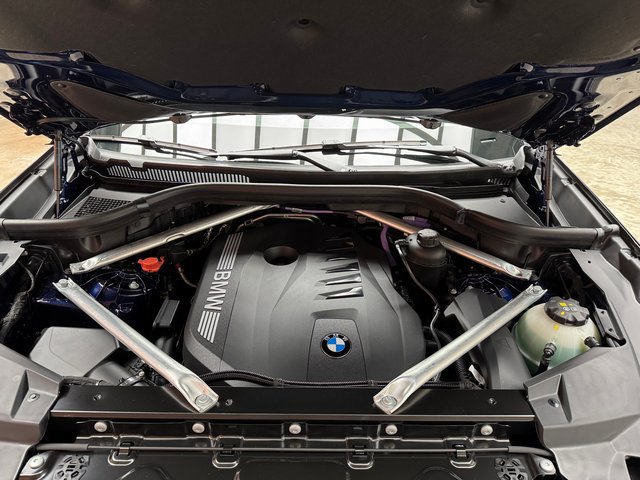 Used 2026 BMW X5 xDrive40i AWD/4WD image 27