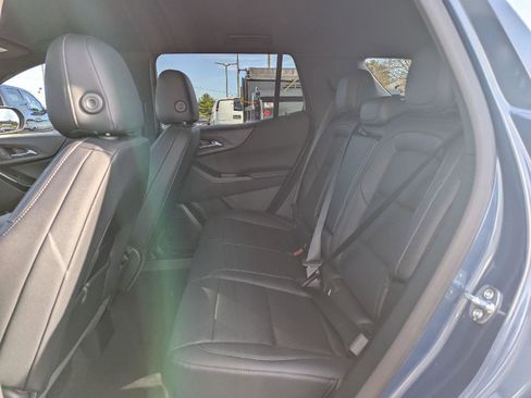 New 2026 Chevrolet Equinox LT image 43