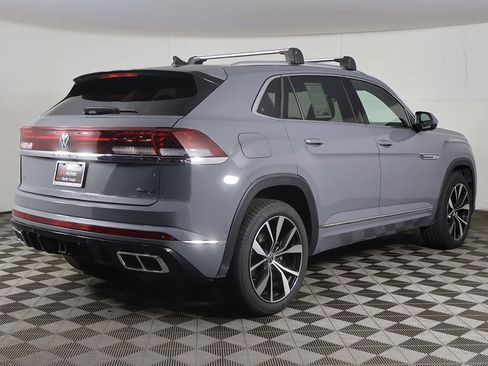 Used 2024 Volkswagen Atlas Cross Sport SEL Premium R-Line AWD/4WD image 14